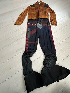 NWOT Star wars han solo costume- adult